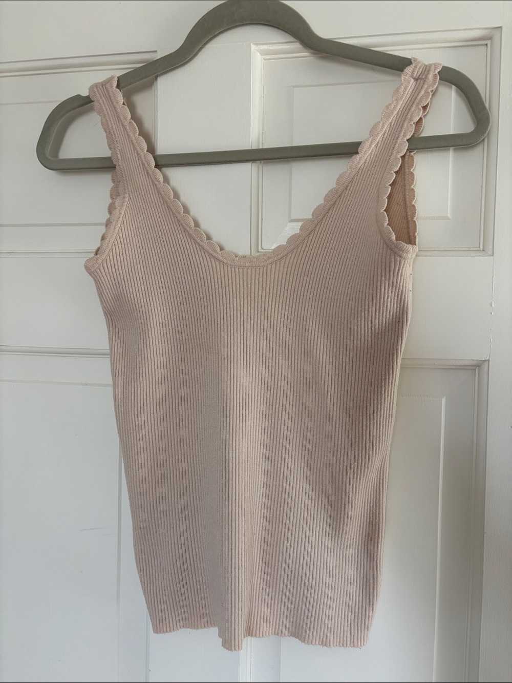 Ribbed Scallop-Edge Tank Top — Beige